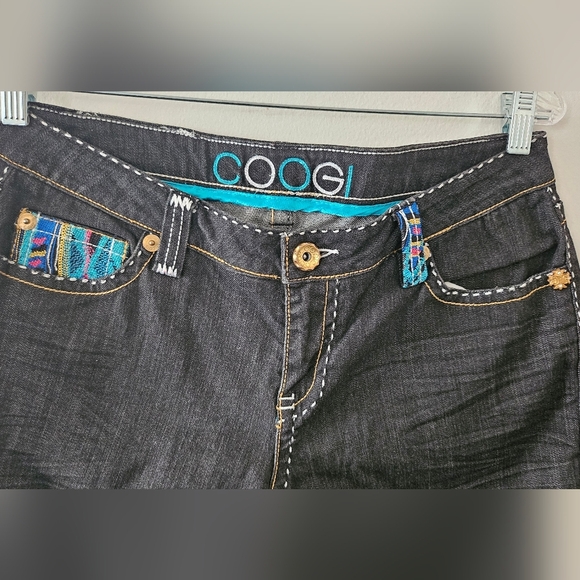 COOGI EMBROIDERED JEANS - Picture 6 of 10